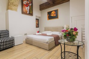 Comfort Room | 1 bedroom, free WiFi, bed sheets - Bari Red Rooms by Wonderful Italy (Bari)