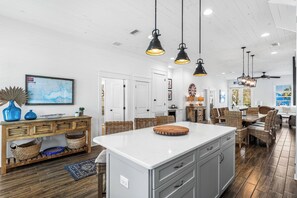 Dining - Luxury Home with Private Pool & Poolside Cabana (Destin)