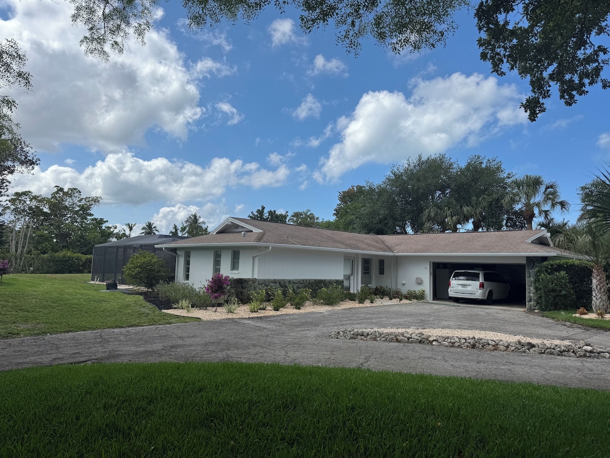 Photo 16 of Exclusive Moorings home is awaiting !