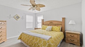 6 chambres, fer et planche à repasser, lit parapluie, Wi-Fi