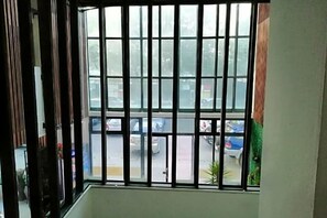 Interior - 7Days Arcade (Chiang Mai)