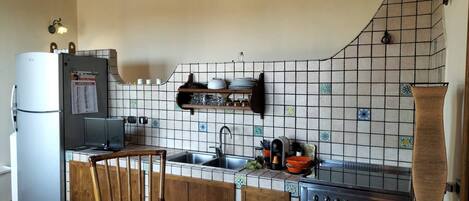 Apartment, 1 Bedroom, Smoking, Balcony | Interior