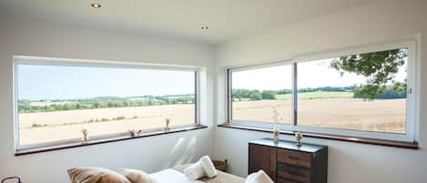 1 bedroom, travel crib, free WiFi, bed sheets