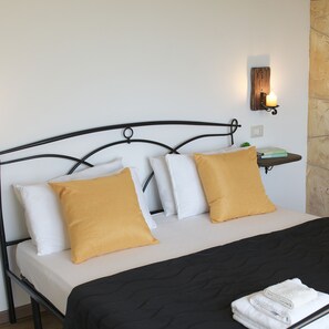 1 bedroom - Menhir - Room 3 in Olmedo (Olmedo)