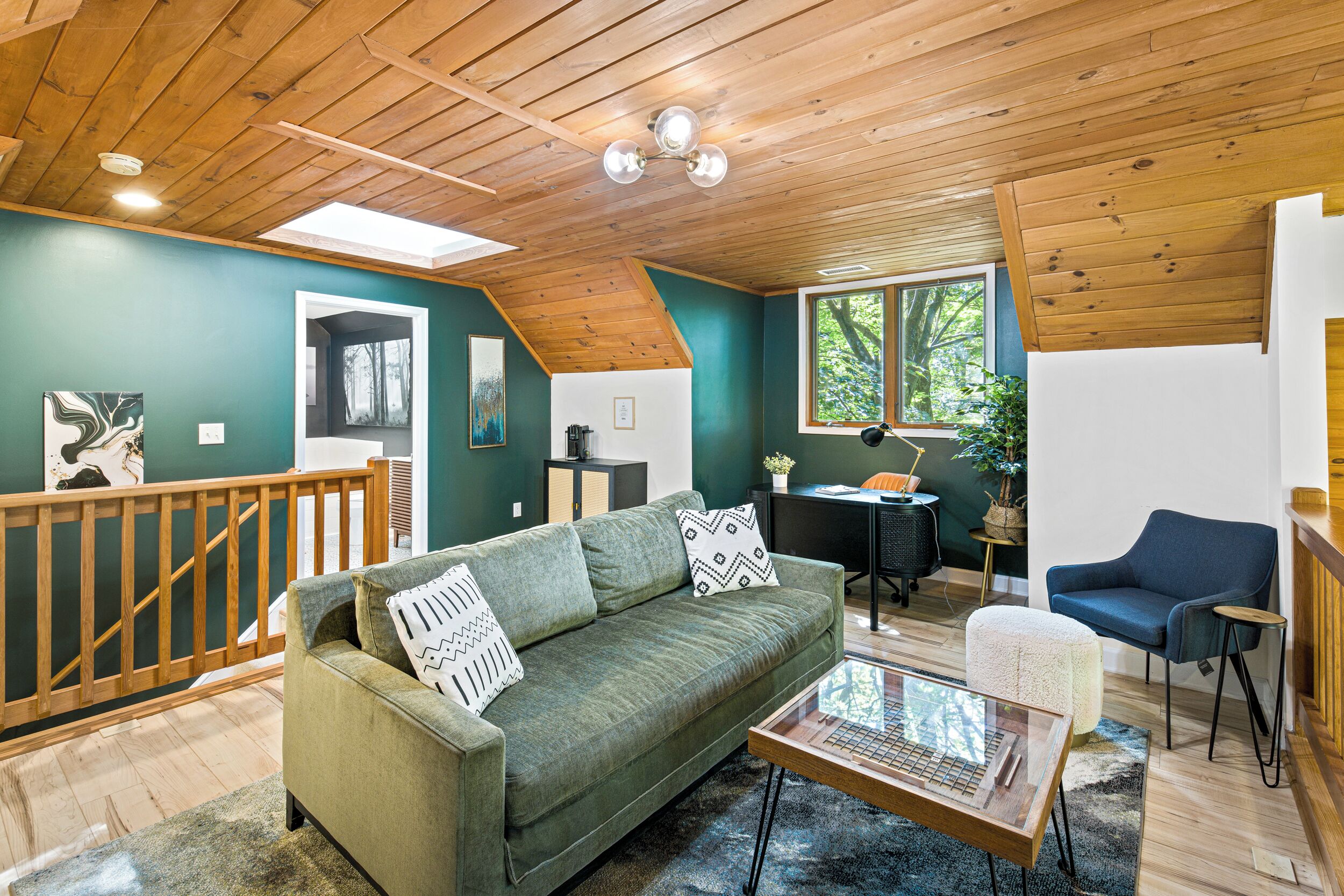 Smart TV, fireplace, video games