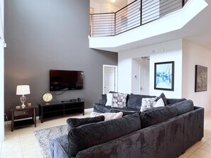 TV - Gorgeous 6Bd Pool Hm Providence-2256CA (Davenport)