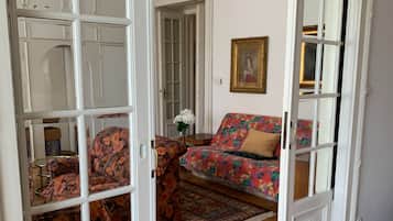 Apartment, 2 Bedrooms, City View | 3 bedrooms, soundproofing