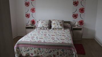 1 chambre, fer et planche Ă repasser, Wi-Fi