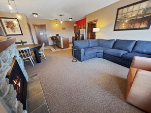 智能電視、壁爐