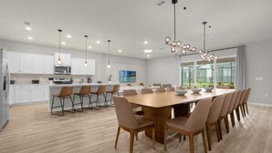 Unclassified image, 3 of 42, button - 10 BD/ 8 BA/ Windsor Cay (16392 SK) (Clermont)