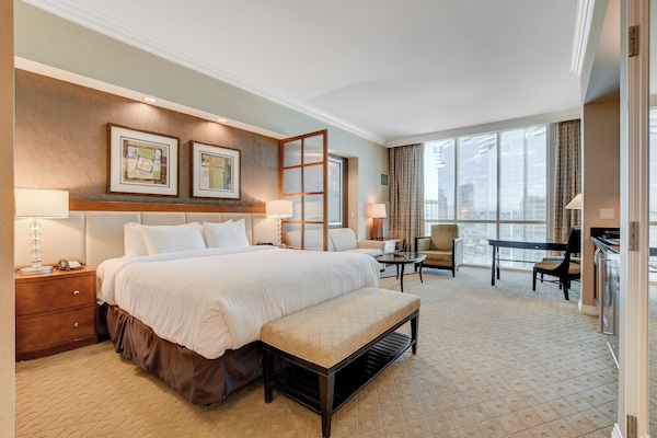 City Room, 1 King Bed with Sofa bed, Non Smoking, Kitchenette | 1 bedroom, premium bedding, pillowtop beds, in-room safe