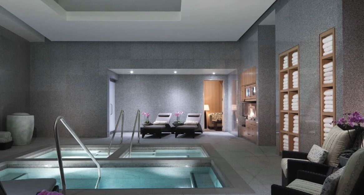 Hidroterapia, aromaterapia, tratamientos faciales