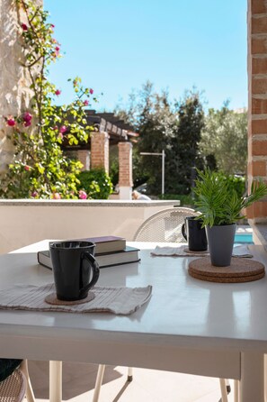 Apartment | 13 bedrooms - Poolside Stone Residences - Marina bok (Novalja)