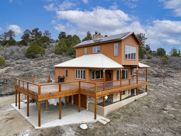 Exterior - Gorgeous Mountain Home (Mancos)