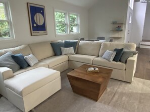 Living area - New Seabury FULLY RENOVATED  beach house. Great location, pet friendly! (Mashpee)