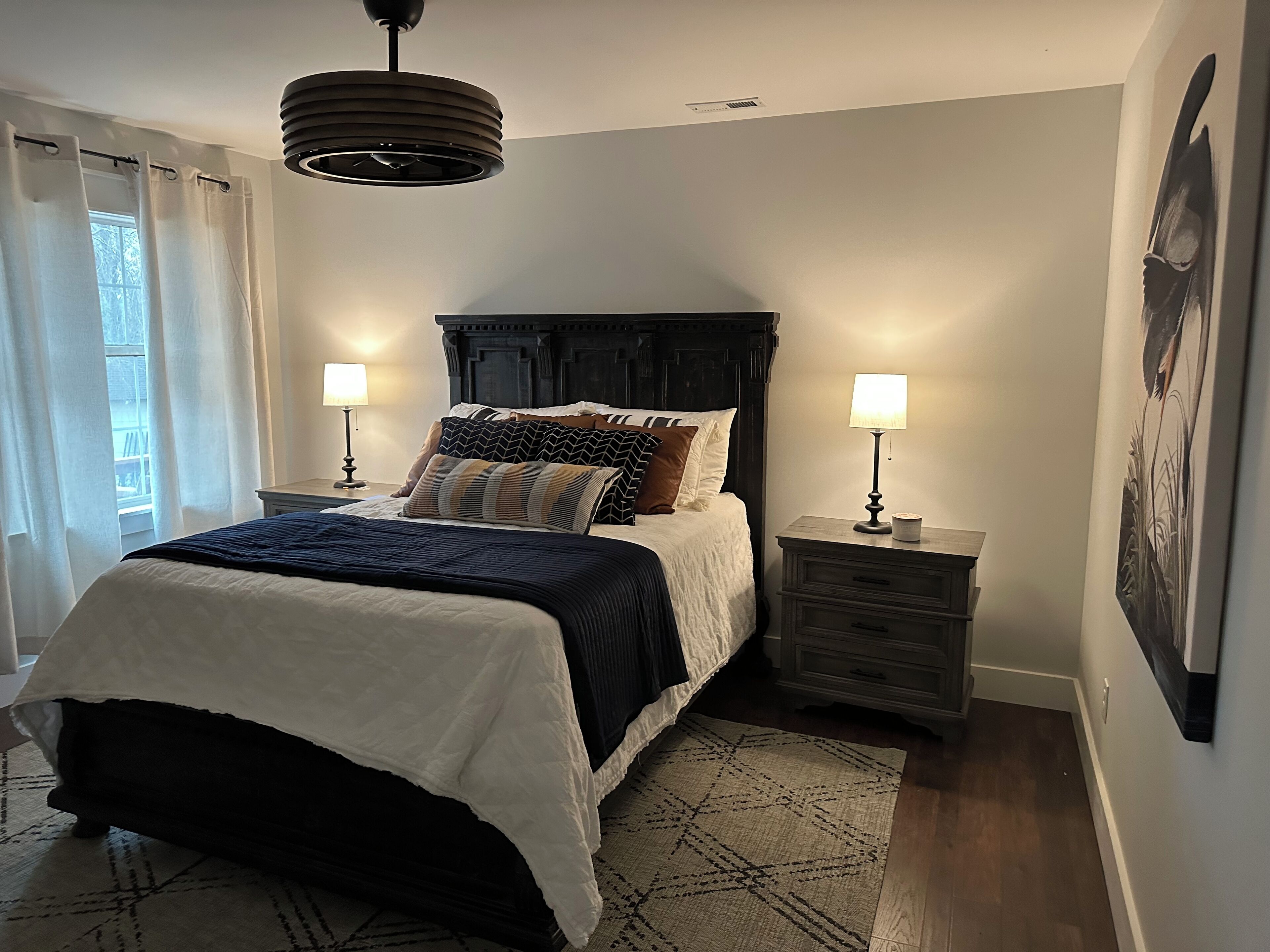 Queen bedroom main level