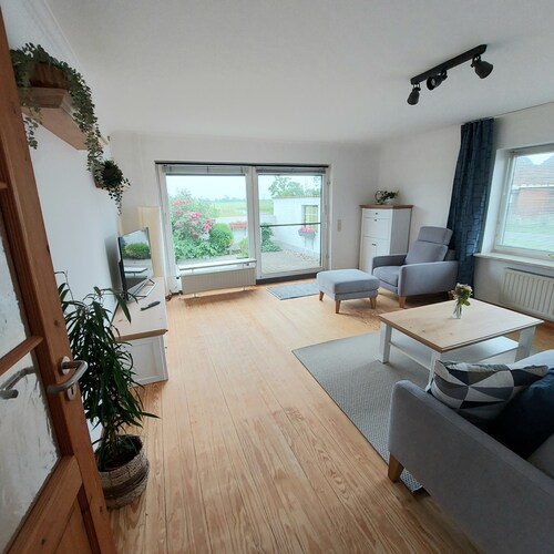 500m zum Strand! Schöne neue Ferienwohnung für vier Personen 