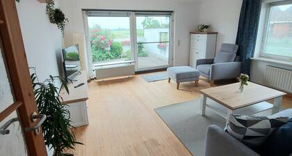 500m zum Strand! Schöne neue Ferienwohnung für vier Personen