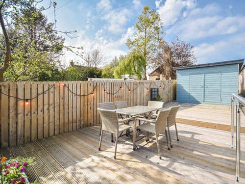 3 bedroom accommodation in Kilconquhar