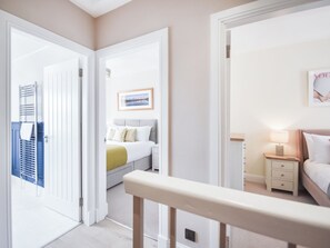 3 Schlafzimmer, kostenloses WLAN, Bettwäsche