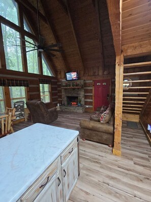 Interior - Meadows Way Cabin 3378 (Pigeon Forge)