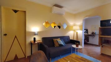 Smart TV, monitor de computadora y impresora