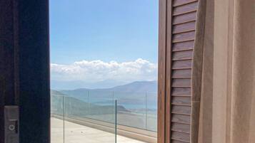 Family Apartment | In-room safe, blackout drapes, soundproofing, iron/ironing board