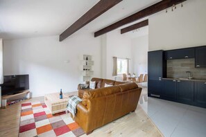 スマートテレビ、書斎 / ワークスペース