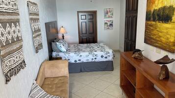 2 habitaciones, colchones con efecto memoria y decoración personalizada