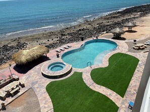 Piscina a l'aire lliure 