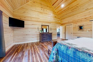 3 Schlafzimmer, Bügeleisen/Bügelbrett, Internetzugang, Bettwäsche