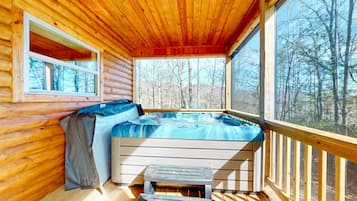 Bain à remous intérieur