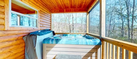 室内 SPA 浴缸