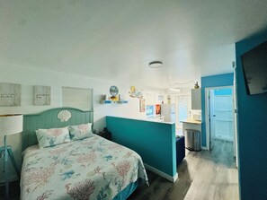 1 habitación, tabla de planchar con plancha, wifi y ropa de cama
