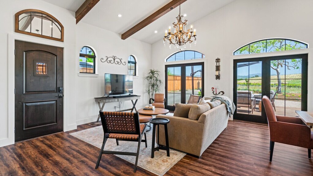 Luxe Healdsburg 3br Home + Comp Ridge Wine Tasting - Healdsburg, CA