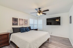 3 chambres, fer et planche à repasser, Wi-Fi gratuit, draps fournis