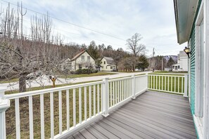 Terrace/patio - Lovely Ludlow Farmhouse ~ 1 Mi to Town & Slopes! (Ludlow)