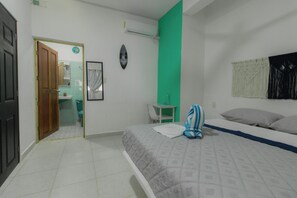 Comfort-Doppelzimmer, 1 Queen-Bett | Schreibtisch, kostenloses WLAN