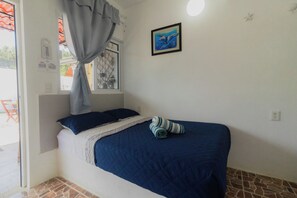 Dobbeltrom – basic, bakgårdsutsikt | Wi-fi (inkludert)