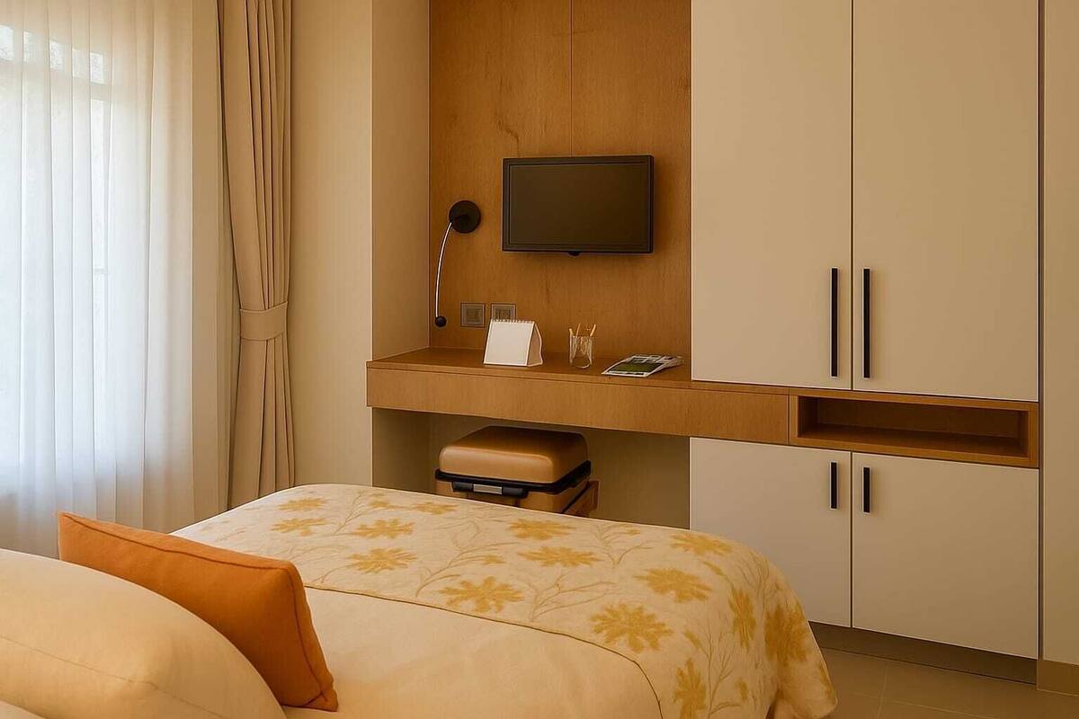 Basic Double Room | Egyptian cotton sheets, premium bedding, minibar, laptop workspace
