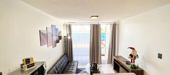 Cómodo Departamento con Piscina en Los Angeles