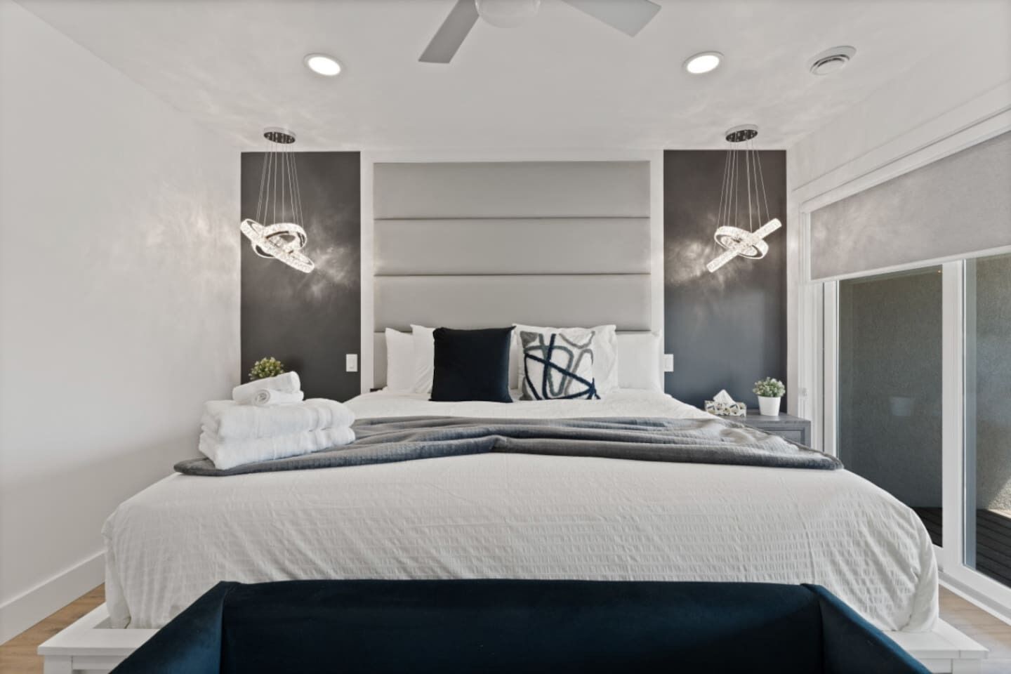 3 chambres, bureau, fer et planche à repasser, Wi-Fi gratuit