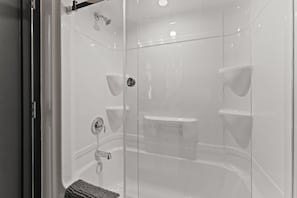 Shower, towels