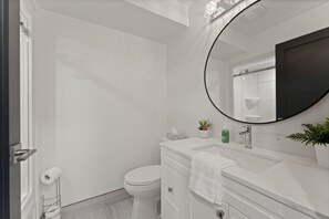 Shower, towels