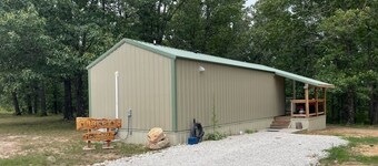 Cozy cabin near the Niangua river and Bennet Springs State park. Pet friendly !