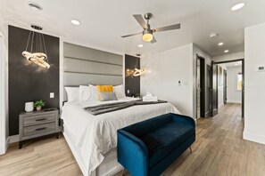 3 عدّة غرف نوم ومكواة/لوح كي وواي فاي مجانًا وملاءات أسرّة