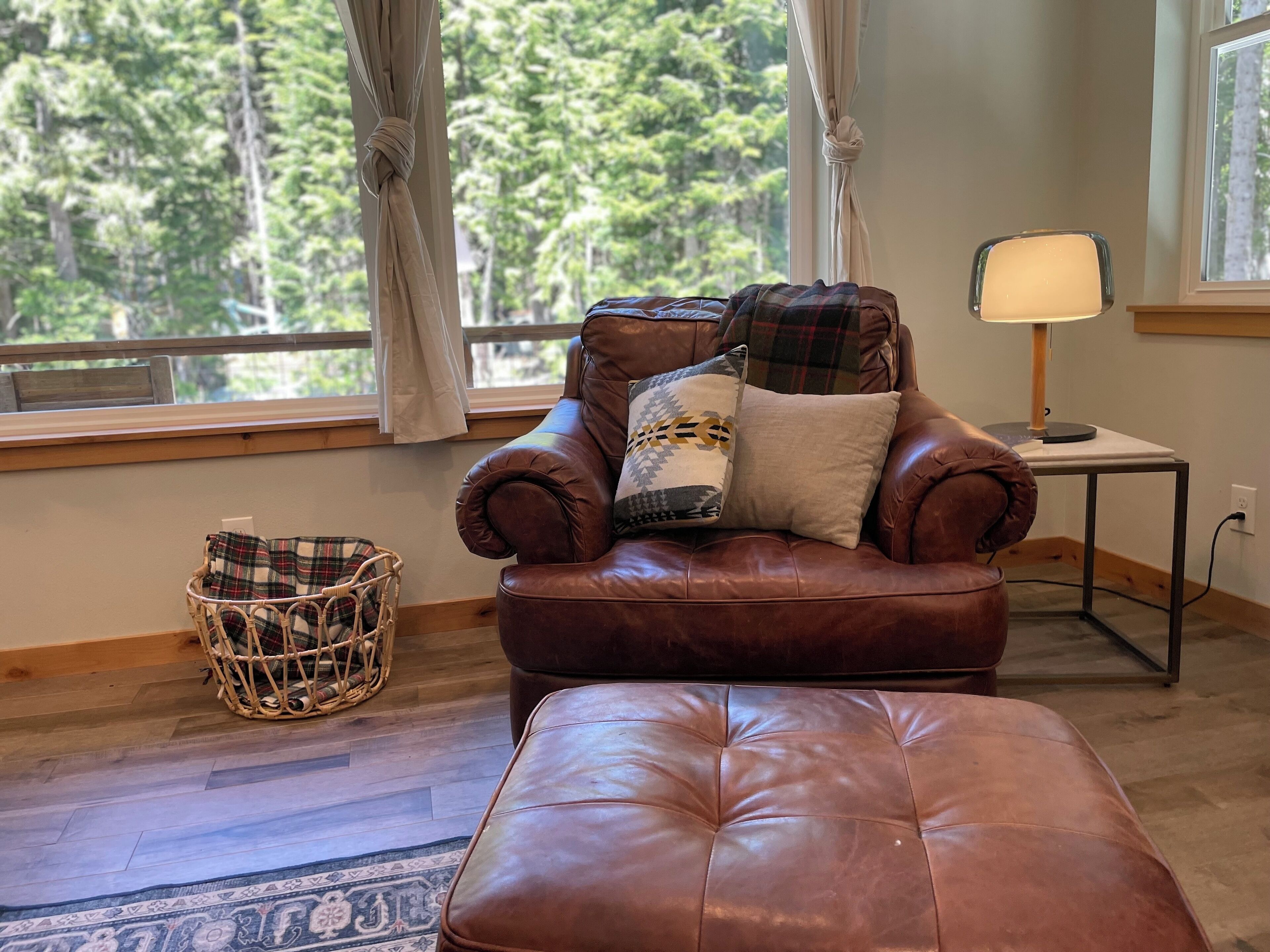 Smart-TV, Kamin, Videospiele