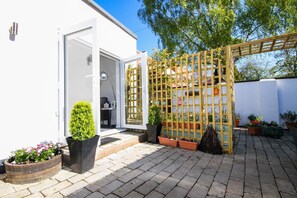 Lobby - Little Ings (York)