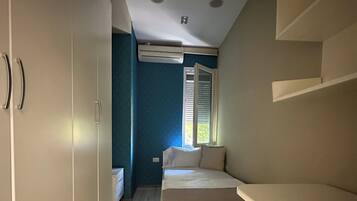 Apartment, 3 Bedrooms | Frette Italian sheets, premium bedding, memory-foam beds