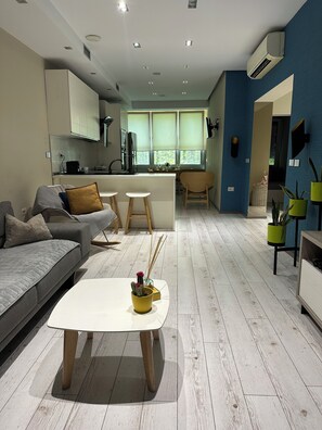 Apartment, 3 Schlafzimmer | Wohnbereich